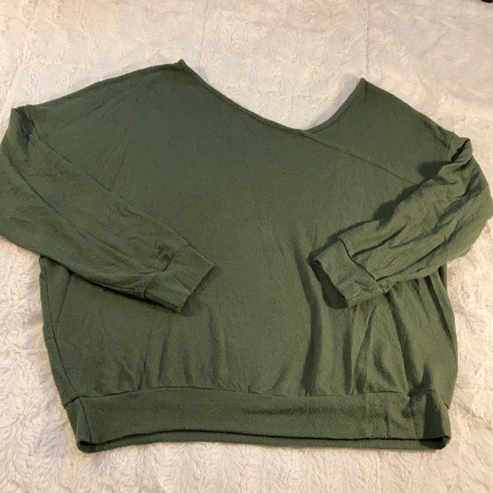 Asymmetrical green sweater